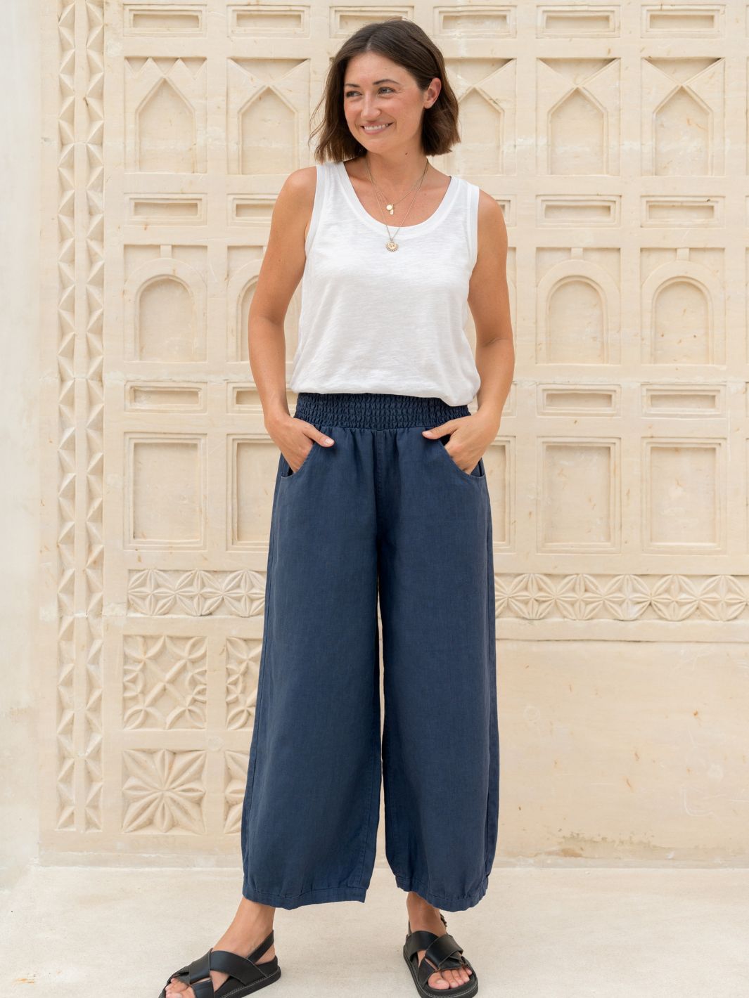 Inese | Relaxed Linen Pants